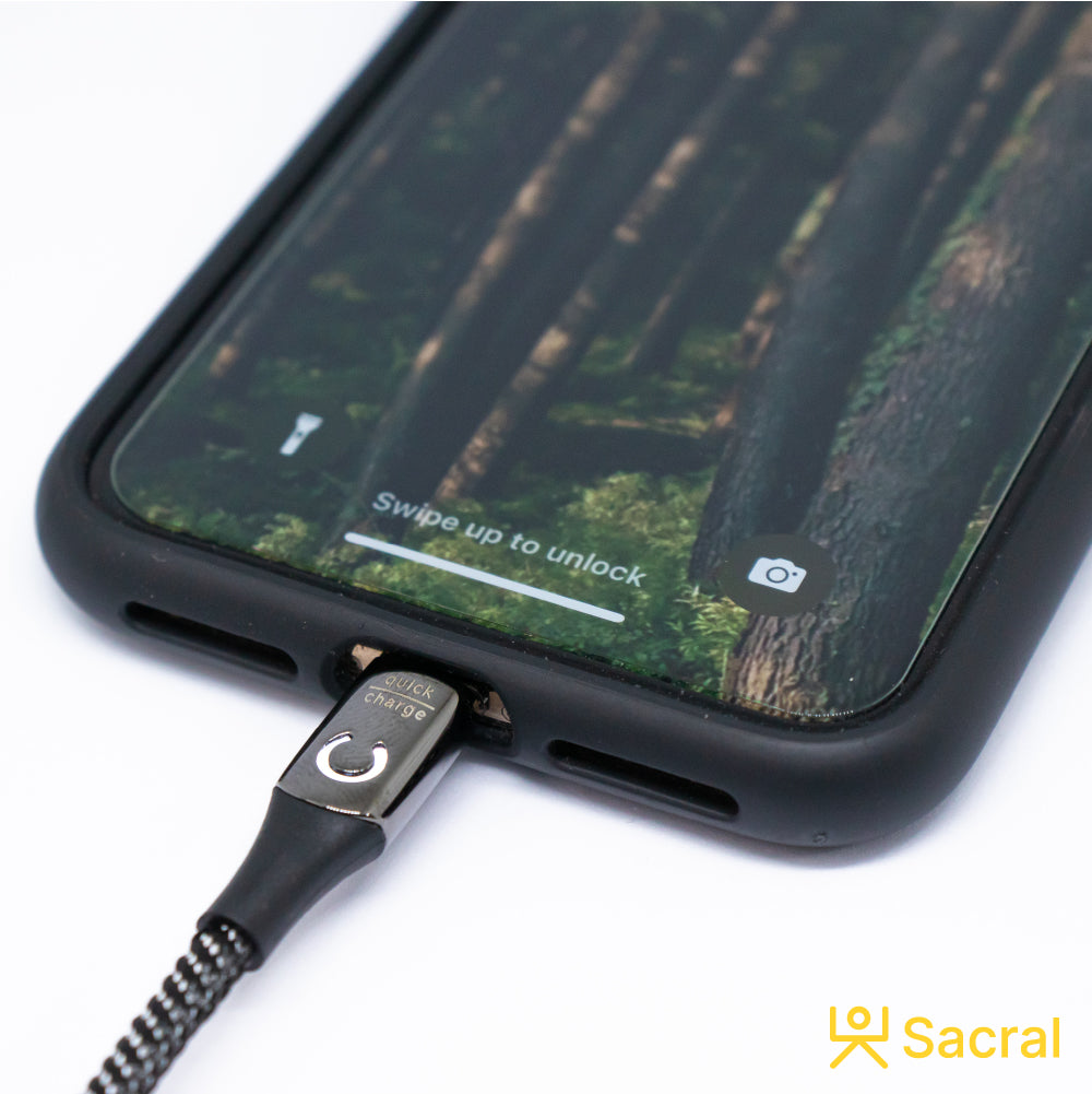 3A-33Wp: 1Meter LIGHTNING / 8PIN, fast charging Nylon braided cable.