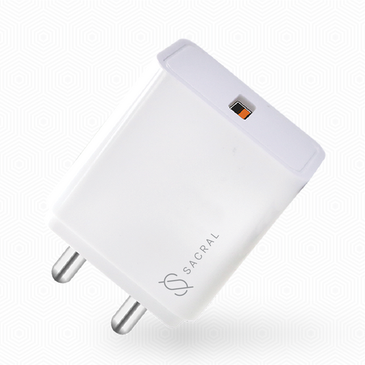 25Wp Single USB Fast Charger compatible with Quick Charge 3.0 protocol with Type - C cable.